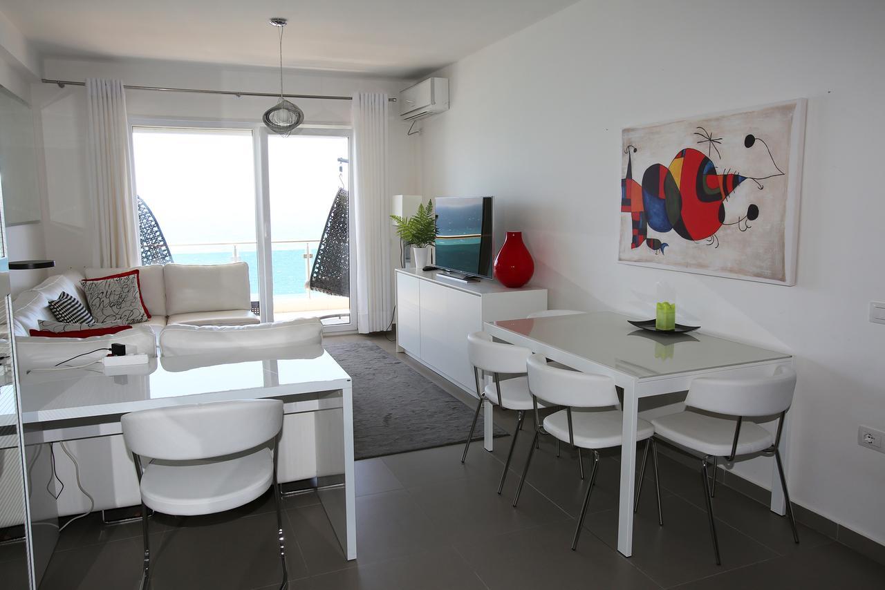 White Residence Luxury Apartments Саранда Екстер'єр фото
